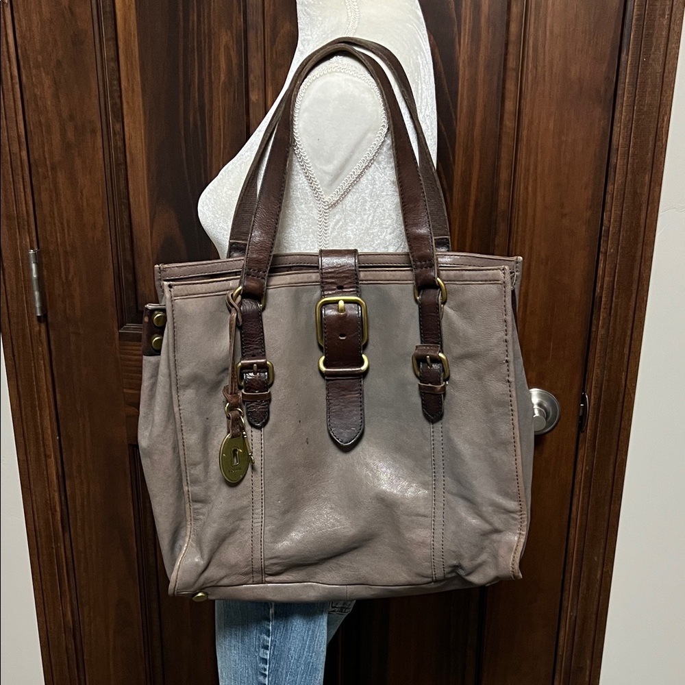Vintage Fossil Explore satchel